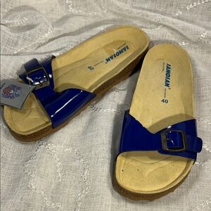 NWT Sanosan cork footbed never worn sandals